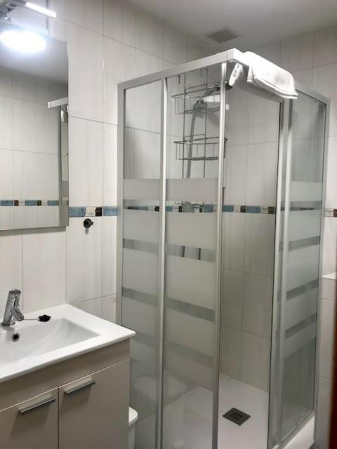Apartamento Entero El Puente Onís エクステリア 写真