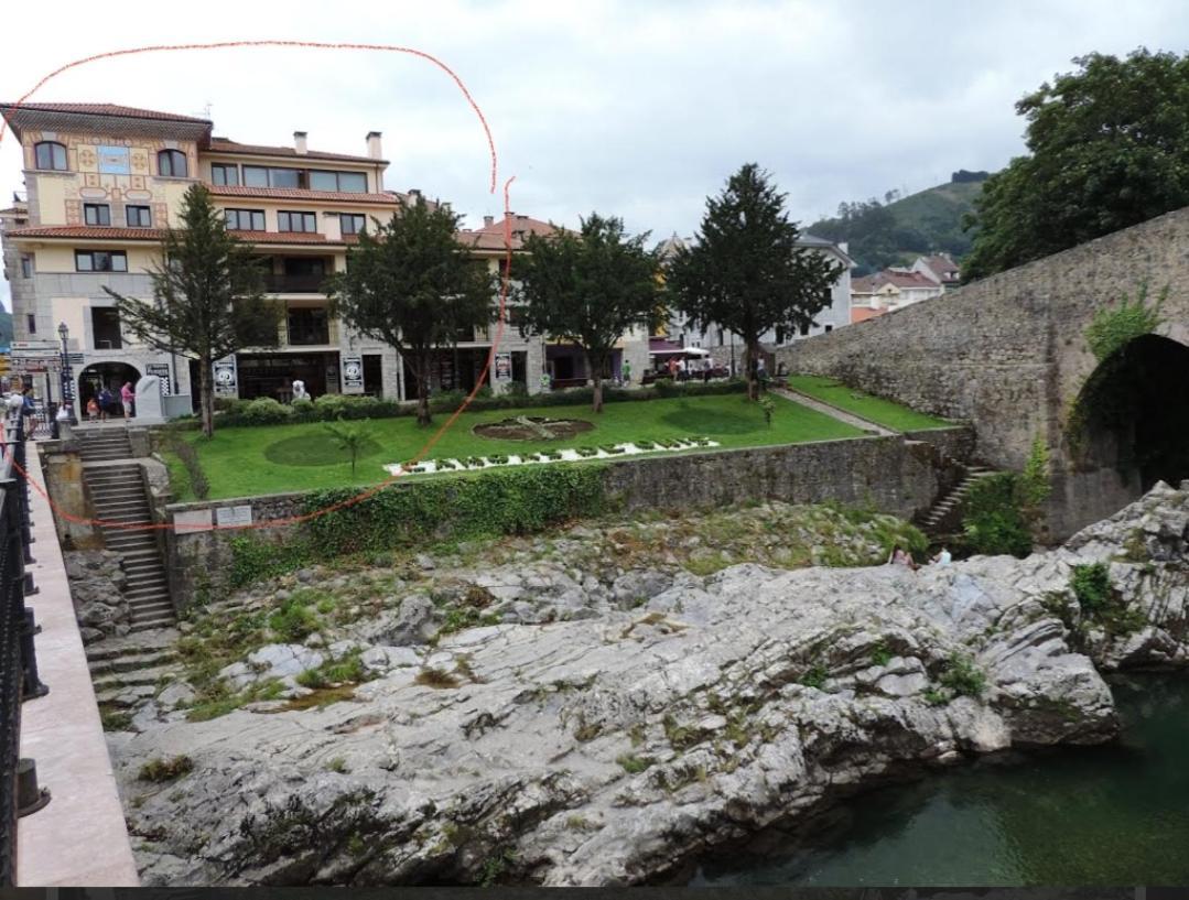 Apartamento Entero El Puente Onís エクステリア 写真