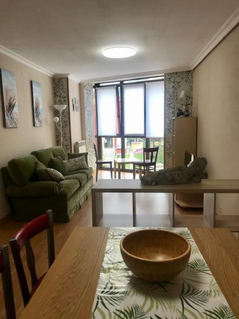 Apartamento Entero El Puente Onís エクステリア 写真